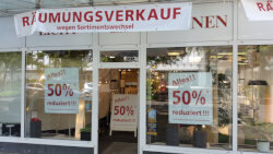 50% auf ALLE Ausstellungsstücke wegen Sortimentswechsel - 